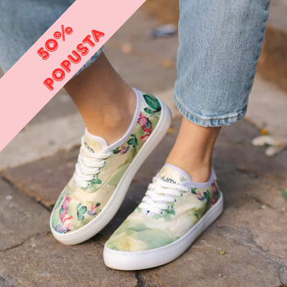 Leptiri na zelenoj pozadini - platnene ženske patike (-50%)